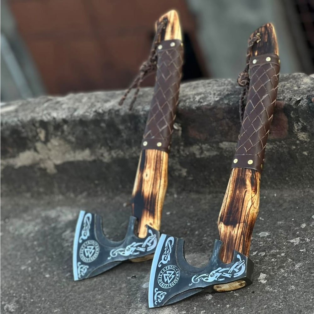 Ornate Norse Battle Axe - Image 3